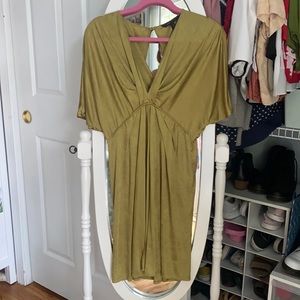 Bcbg maxazria green cocktail dress